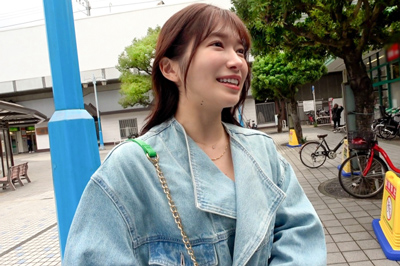 【美尻で誘う水泳インストラクター】リモコンローター入れながらのお散歩願望アリなお姉さま！スリル楽しみイキっぱなしで響き渡る喘ぎ声！奥で感じておもちゃにハマる！性欲おさまらん下品さが神！！中出し直後の敏感マ○コに追撃ハメ撮り2連戦！！【モテ女の本音】【るか】