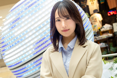 【ぶしゃっと!潮吹きスレンダー】バレたらバレたでいいから、とにかくえっちなことがしたくて来ちゃいました(笑) at埼玉県越谷市 越谷駅前