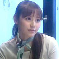 マジックミラーの向こうには職場の上司!SEXできたら即賞金!! 美人美容部員&営業マンが上司の目の前でオイルマッサージにチャレンジ!不慣れな手付きにビクビク感じてしまう敏感ボディ美容部員 ヌルヌル勃起チ○ポを素股してたら興奮のあまりズブッと挿入…!?お金のためならそこまでやる!? 2