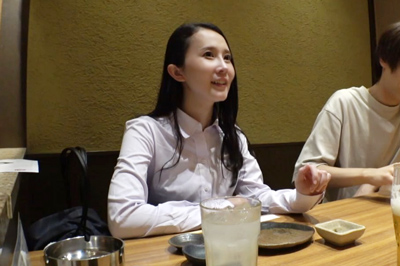 そのOLチョロ過ぎる!欲求不満が過ぎて出会い系や相席でお持ち帰りされまくる美人OLお姉さんがエロ過ぎたw仕事のストレスをセックスと潮吹きで発散しまくる!その姿はまさに!圧倒的!エロガール! マジ軟派、初撮。 2265