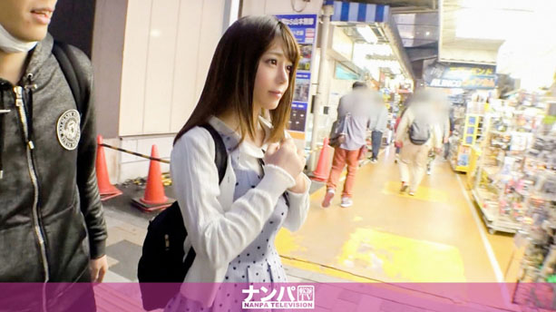 【美人過ぎるア○メイト店員は超絶ムッツリ！】夕暮れ時の秋葉原でゲットした美少女は、1年以上もセックス無しで欲求不満？無毛マ○コを責めればスプラッシュ潮吹き！チ○ポをしゃぶり、最後はリズミカルな腰使いの騎乗位で快感の向こう側へ！