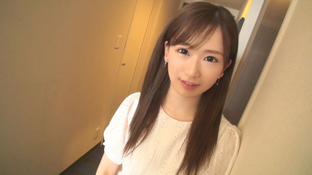 スレンダーな敏感美少女がAV初撮影！清楚な見た目してセックス大好きな敏感スケベ娘が小さい体を痙攣させながらイキまくりww