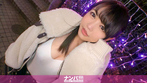 マジ軟派、初撮。 1762 新宿を歩くデカ乳お姉さんをホテルの一室に誘い込み、マッサージの様子を盗撮!施術行為は徐々に過激になっていき、気がつけば裸で手マン潮吹き!恥ずかしがりつつもすっかり火照った体は快楽に抗えず、おっぱいを揺らしてイキまくる!!