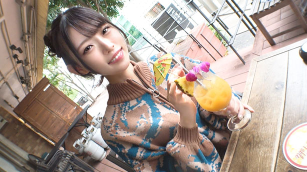 神戸からやって来た経験人数1人の美少女!彼氏と別れて傷心中のところを慰めSEX!ロングブーツを履いたままでのM字フェラ&SEXは圧巻! 【初撮り】ネットでAV応募→AV体験撮影 2135